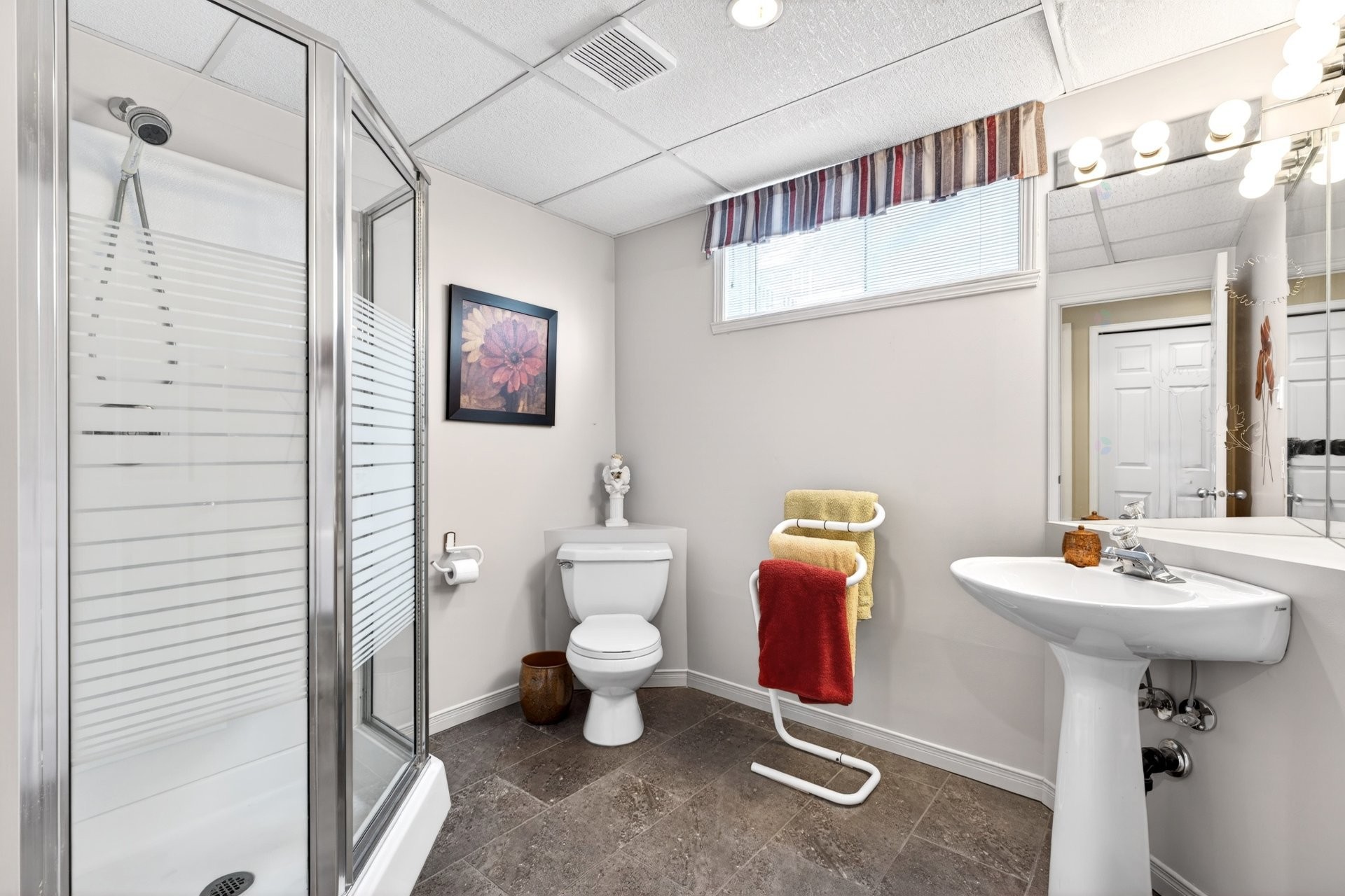 









2540


Rue des Cormiers

,
Sherbrooke (Fleurimont),




QC
J1G4S1

