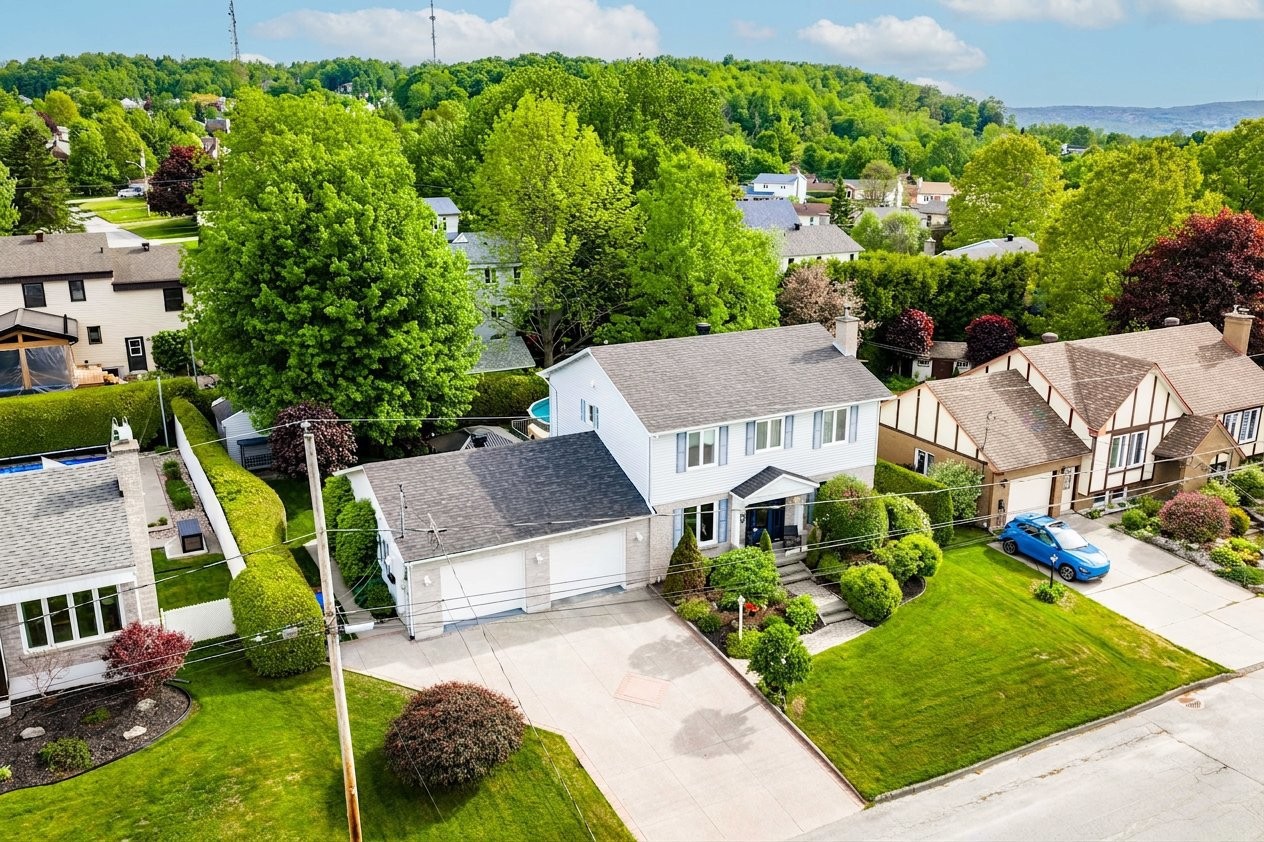 









2540


Rue des Cormiers

,
Sherbrooke (Fleurimont),




QC
J1G4S1


