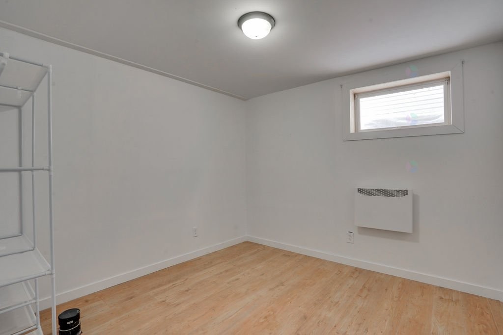 









1683


Rue Joanette

,
Gatineau (Gatineau),




QC
J8P7W6

