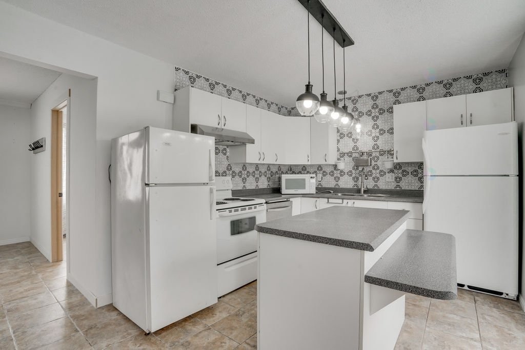 









1683


Rue Joanette

,
Gatineau (Gatineau),




QC
J8P7W6

