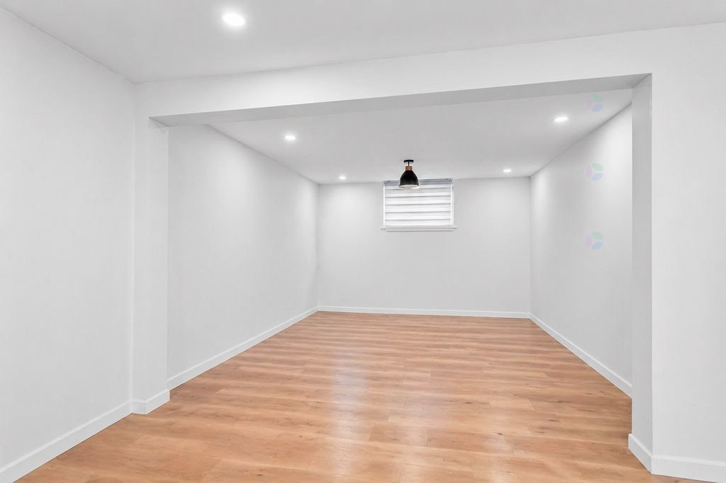 









25


34e Avenue O.

,
Blainville,




QC
J7C3R2


