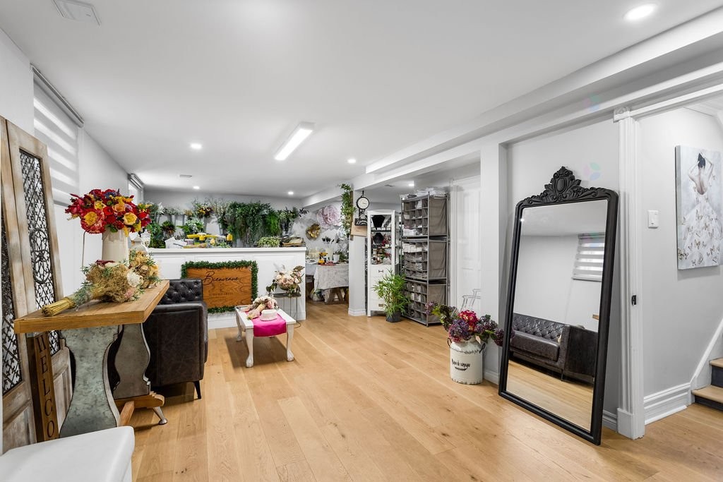 









25


34e Avenue O.

,
Blainville,




QC
J7C3R2

