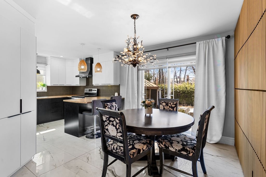 









25


34e Avenue O.

,
Blainville,




QC
J7C3R2

