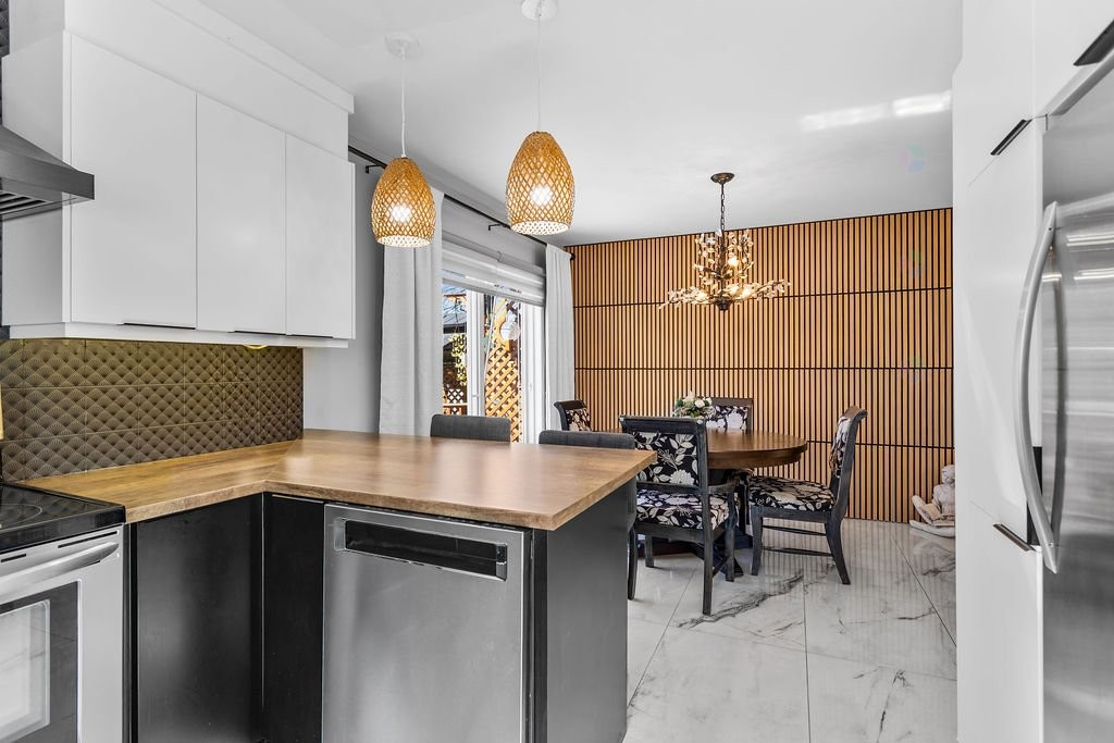 









25


34e Avenue O.

,
Blainville,




QC
J7C3R2


