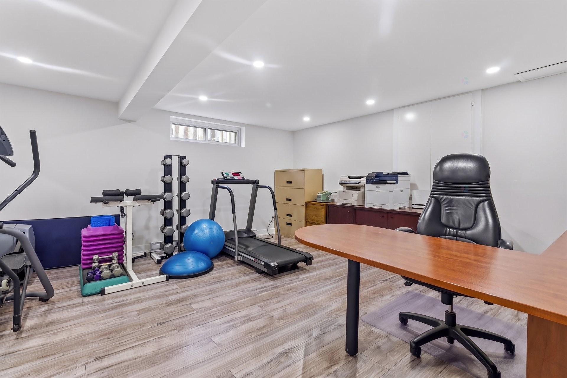 









529


Rue Fouquet

,
Laval (Sainte-Dorothée),




QC
H7X3J5

