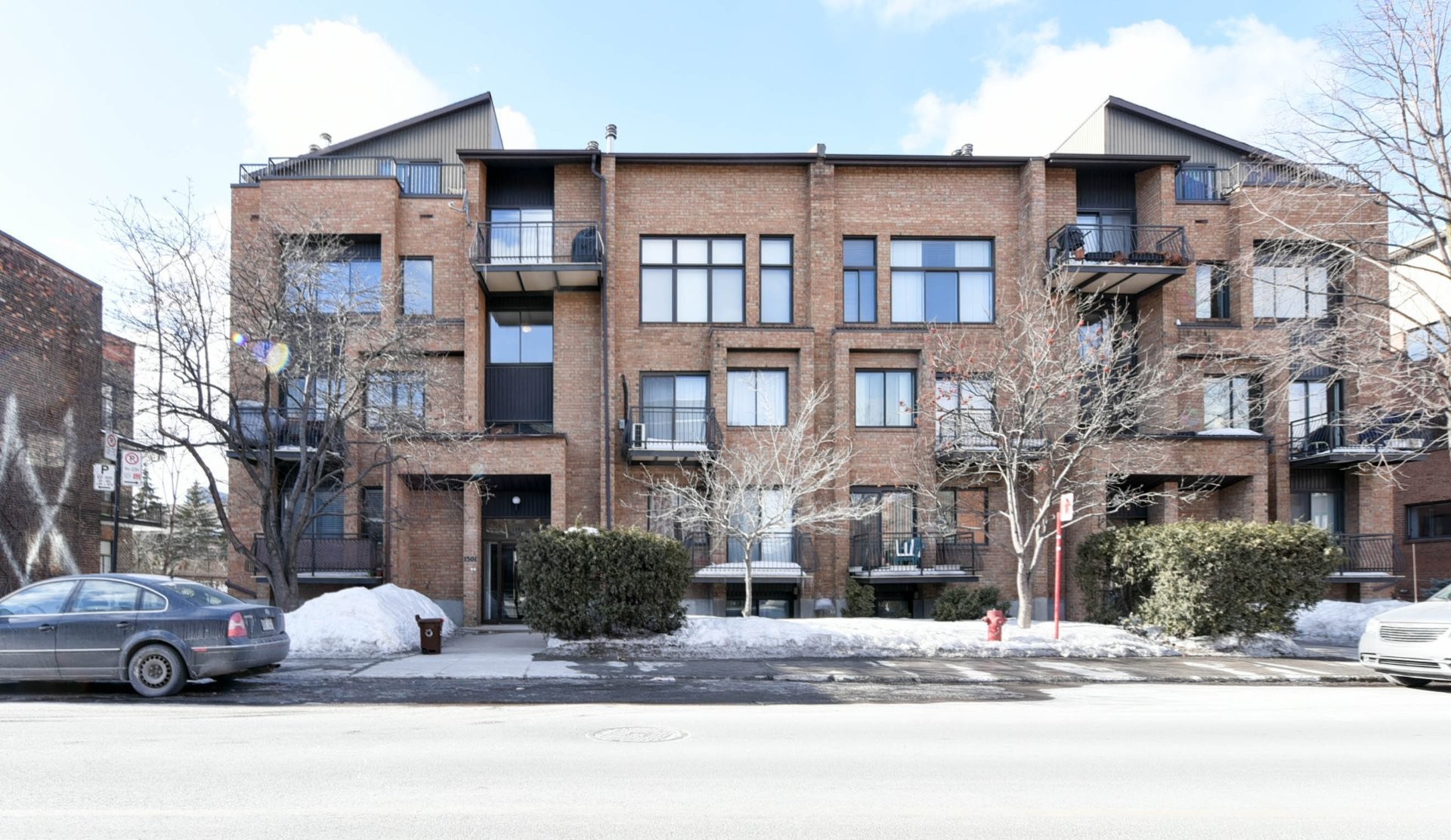 









1501


Rue Notre-Dame O.

, 1,
Montréal (Ville-Marie),




QC
H3C1L2

