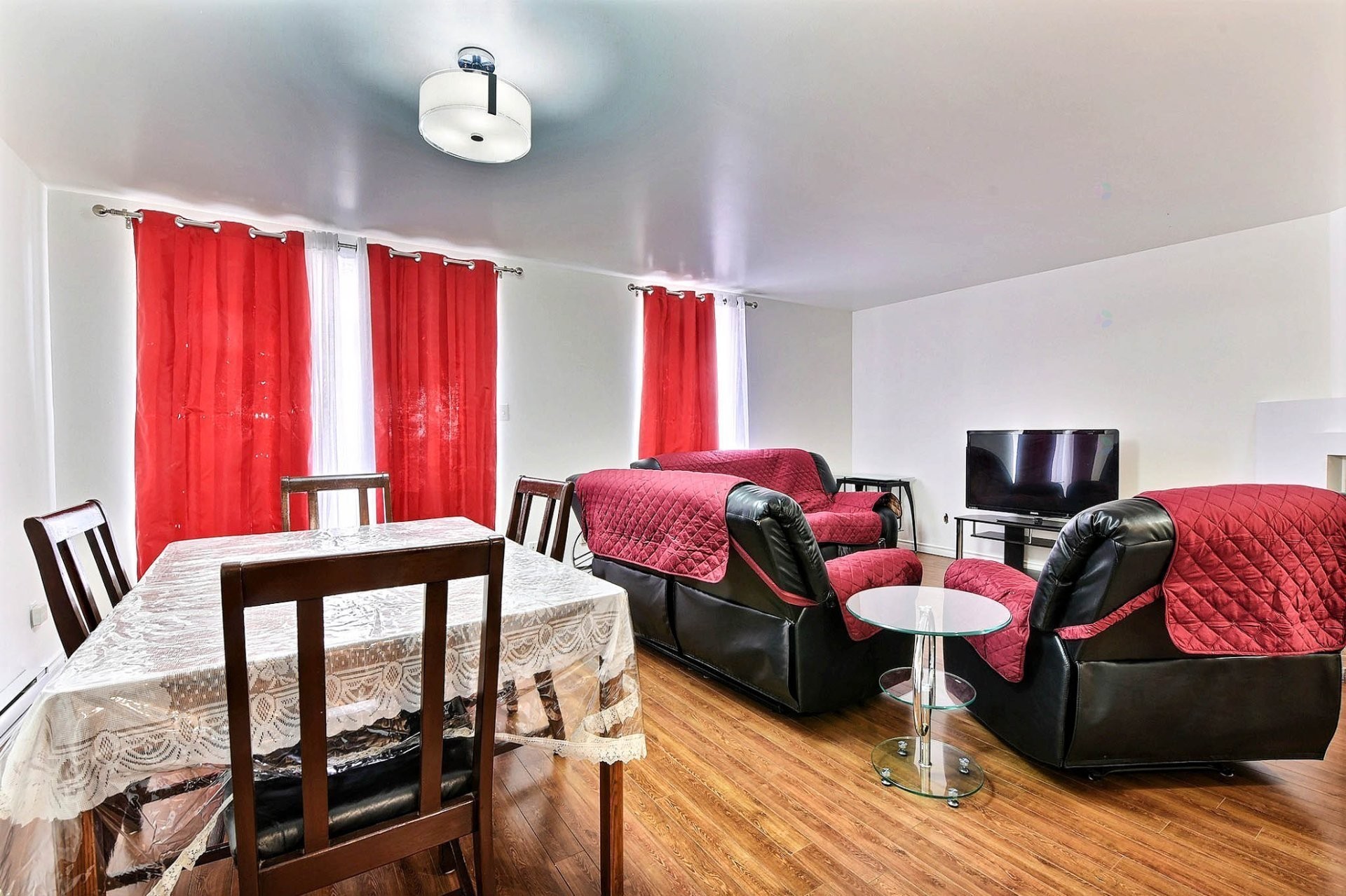 









1501


Rue Notre-Dame O.

, 1,
Montréal (Ville-Marie),




QC
H3C1L2

