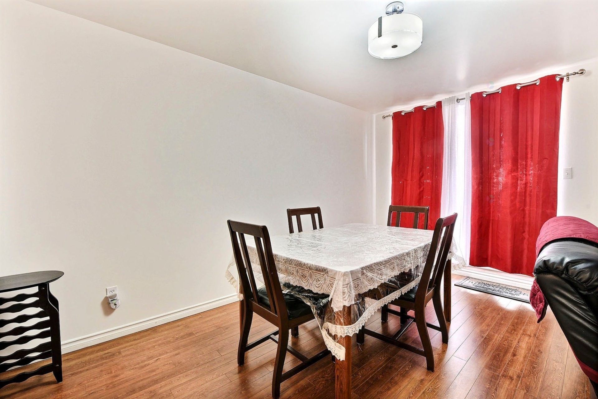 









1501


Rue Notre-Dame O.

, 1,
Montréal (Ville-Marie),




QC
H3C1L2

