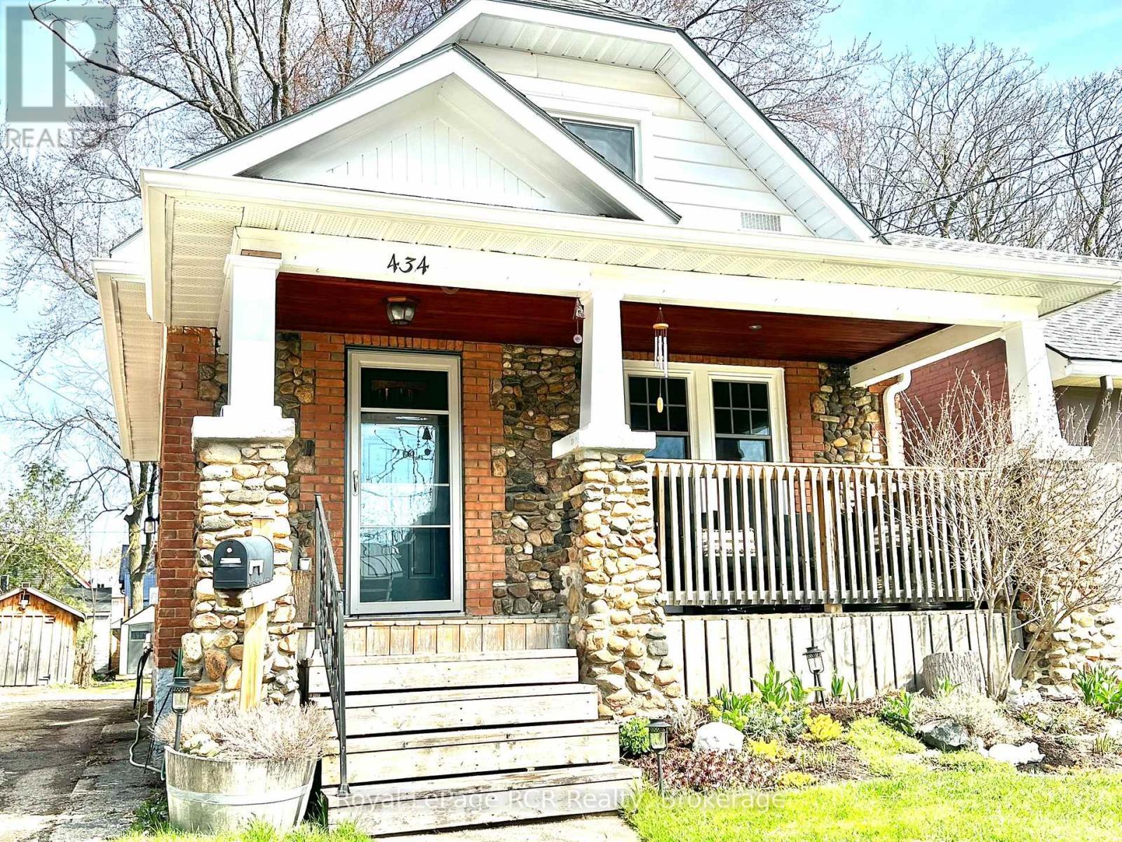 












434 13TH \"A\" STREET W

,
Owen Sound,




Ontario
N4K3X2

