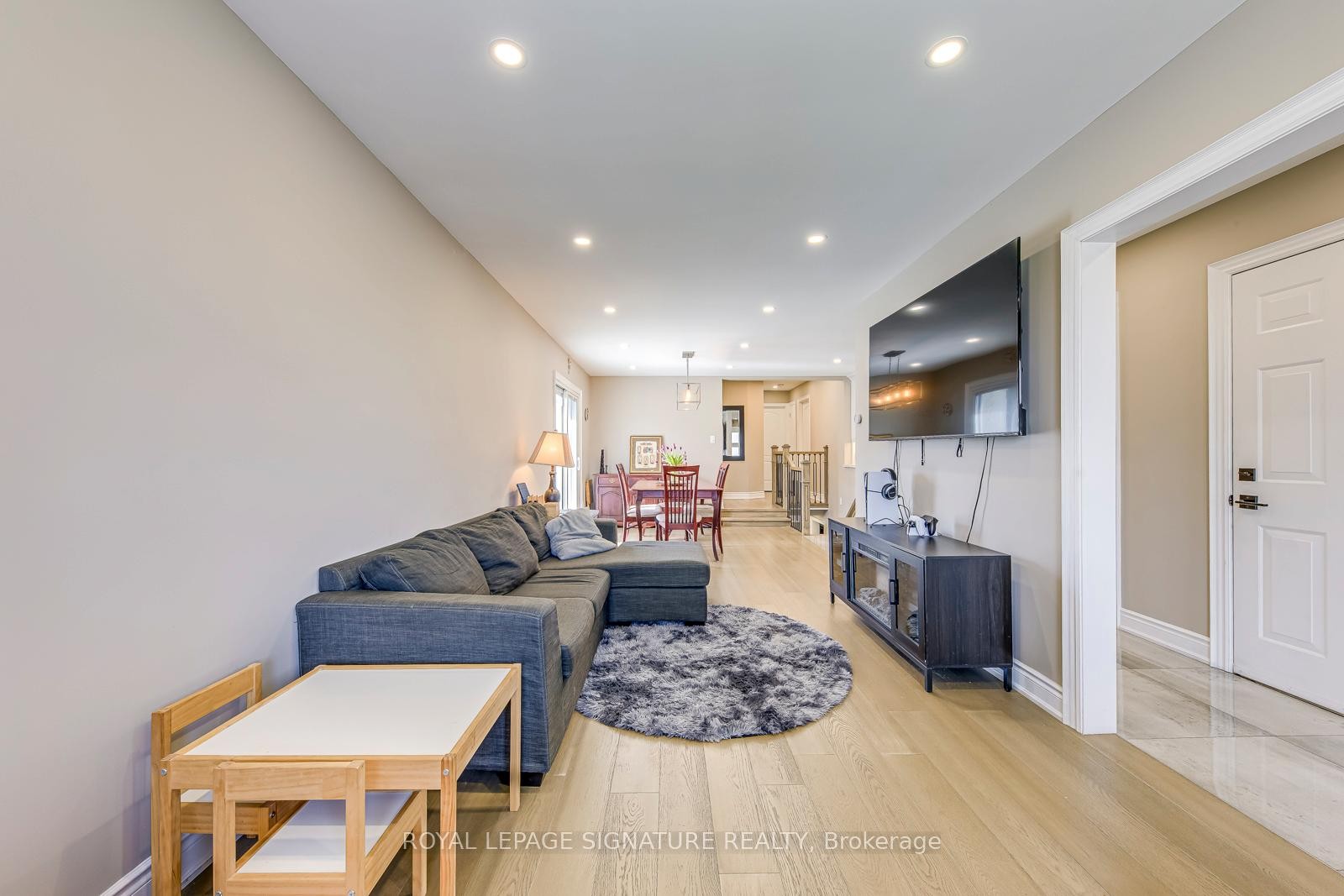 









50


Ironwood

Crescent,
Hamilton,




ON
L8W 3B8

