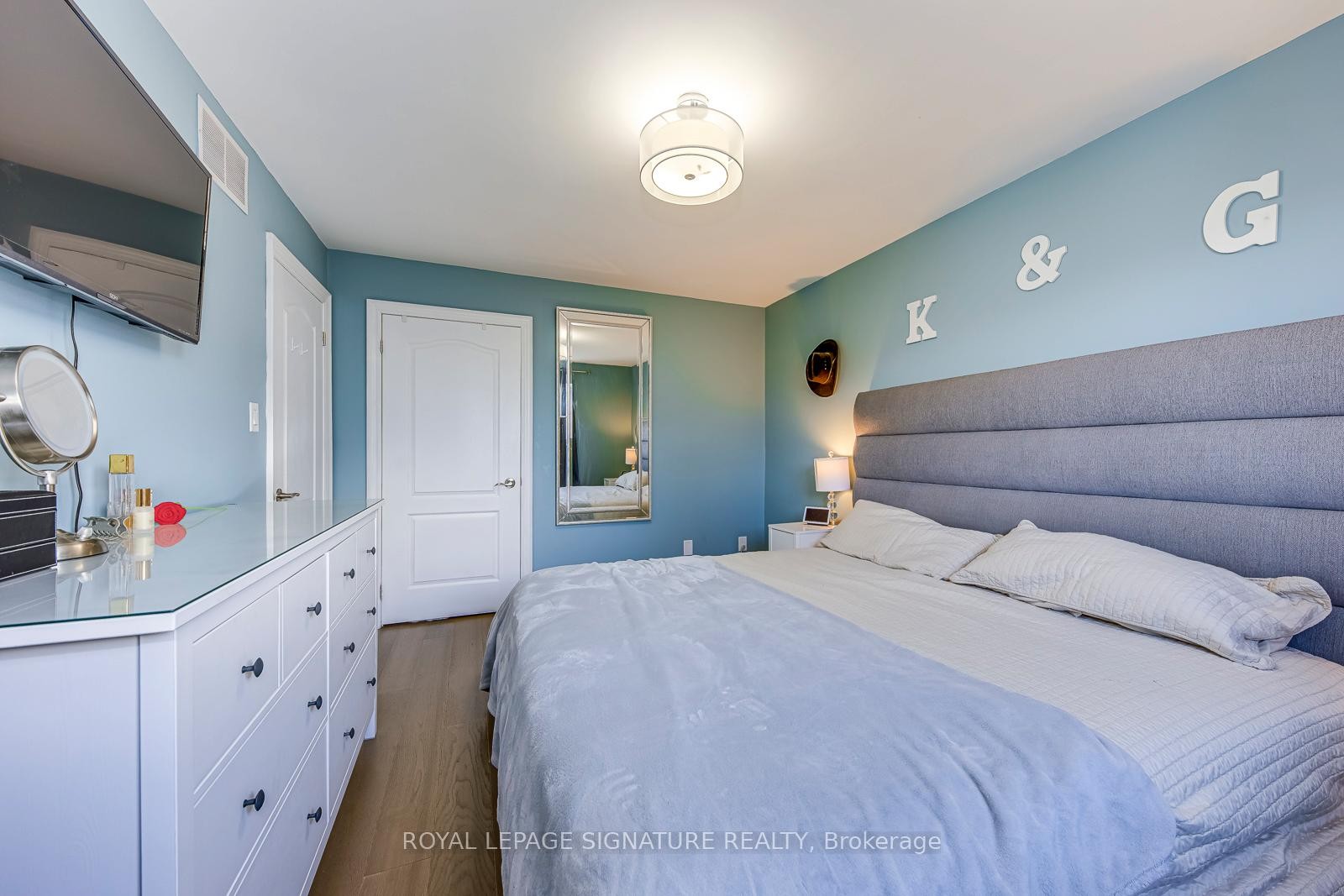 









50


Ironwood

Crescent,
Hamilton,




ON
L8W 3B8

