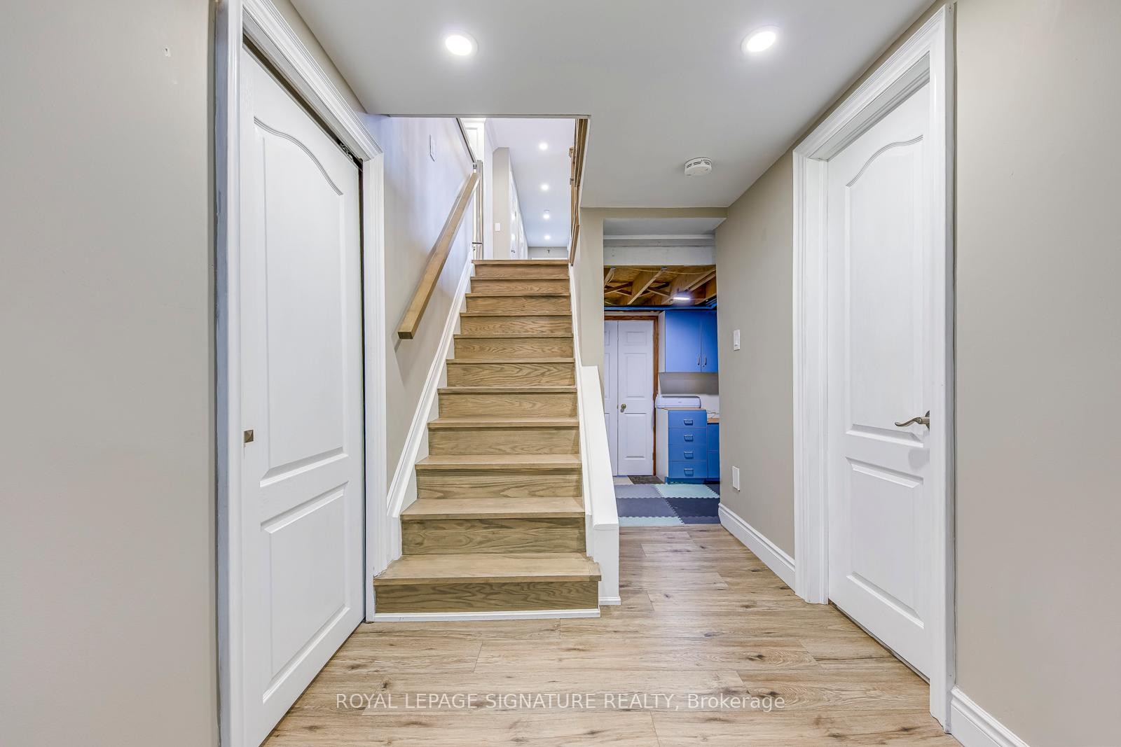 









50


Ironwood

Crescent,
Hamilton,




ON
L8W 3B8

