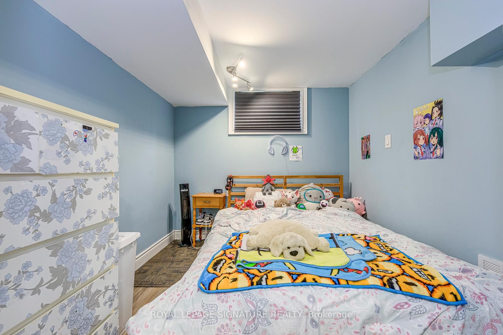 









50


Ironwood

Crescent,
Hamilton,




ON
L8W 3B8

