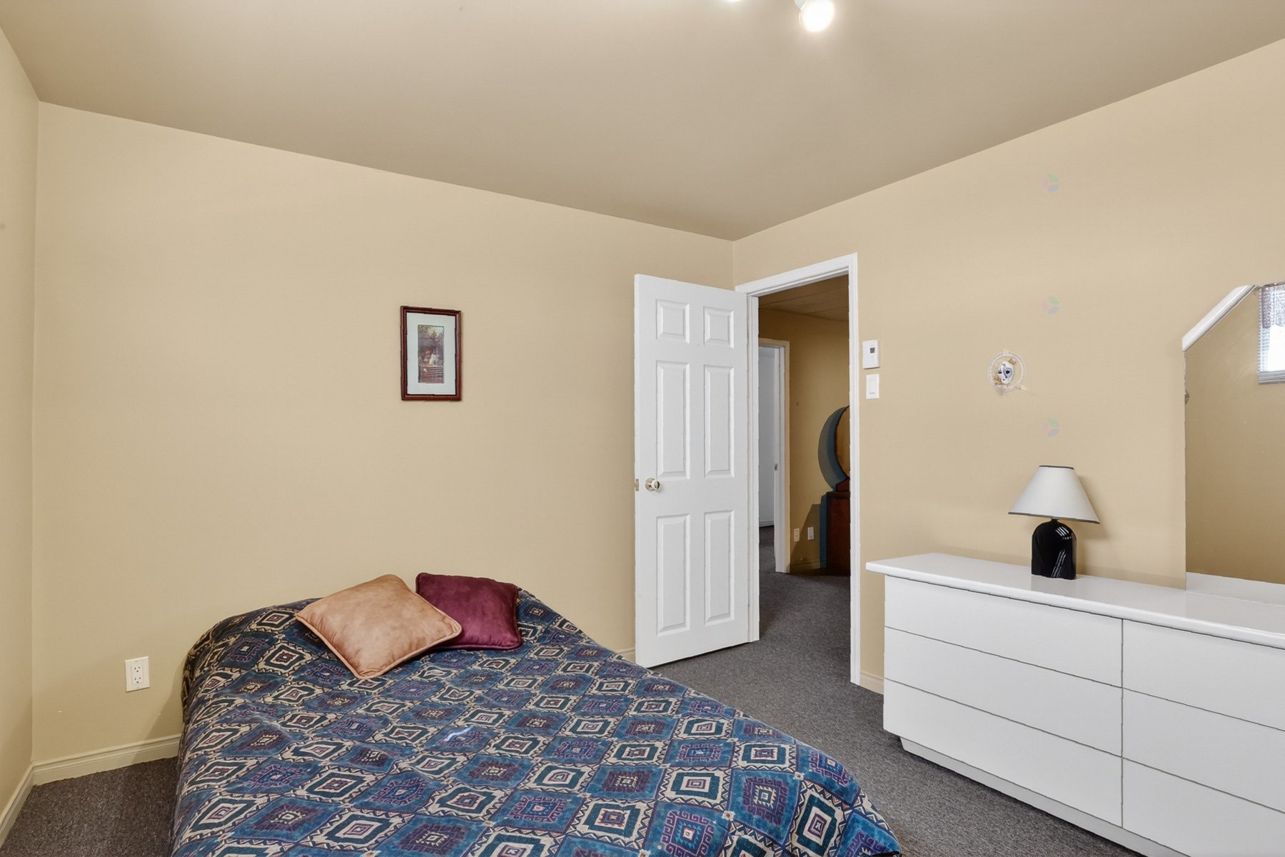 









3320


Rue Notre-Dame E.

,
Trois-Rivières,




QC
G8V1Y9

