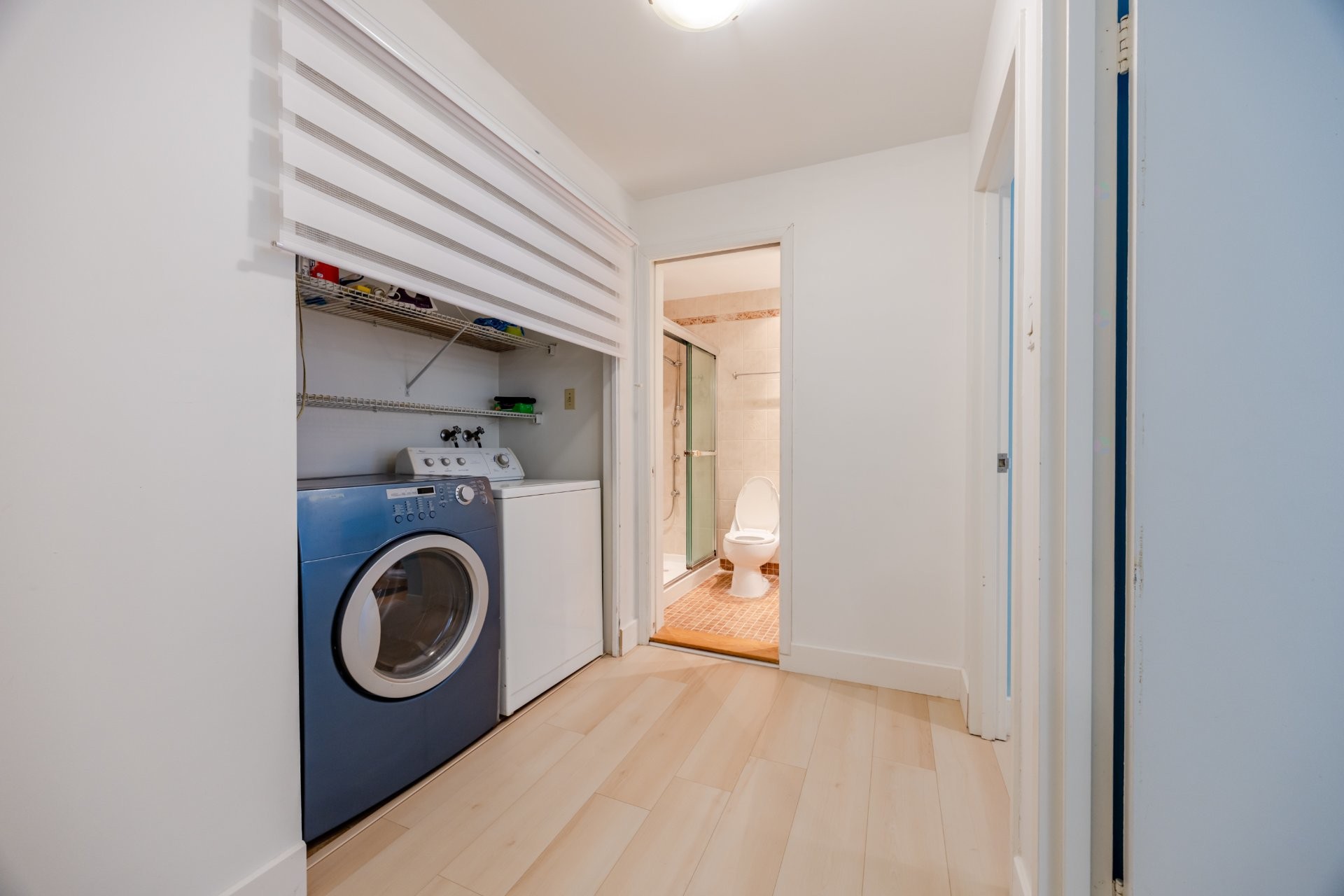 









1700


Av. Papineau

, 104,
Montréal (Ville-Marie),




QC
H2K4H9

