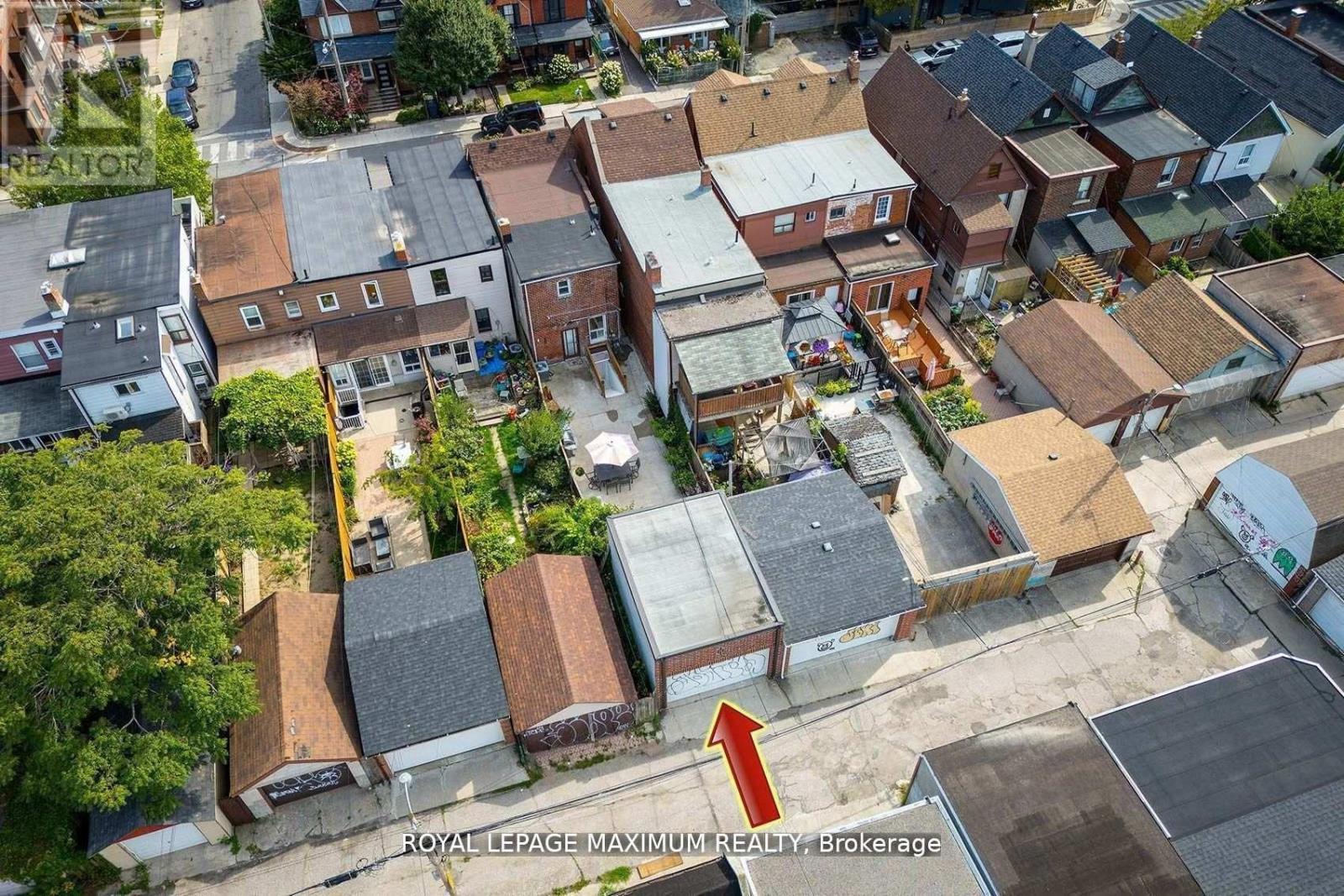 












132 WALLACE AVENUE

,
Toronto,




Ontario
M6H1T5

