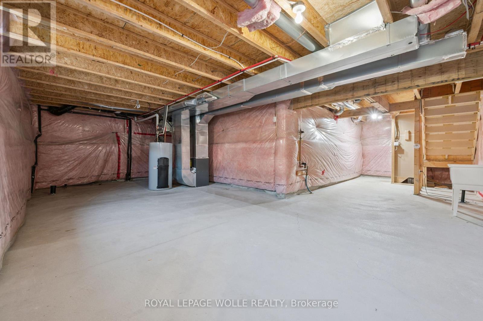 












267 GROVEHILL CRESCENT

,
Kitchener,




Ontario
N2R0K8


