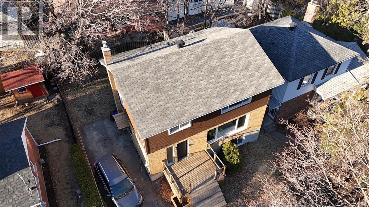 












62 Gill Street

,
Sudbury,




Ontario
P3E1W5

