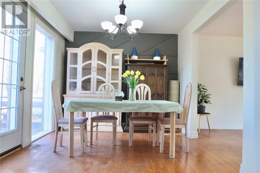 












62 Gill Street

,
Sudbury,




Ontario
P3E1W5

