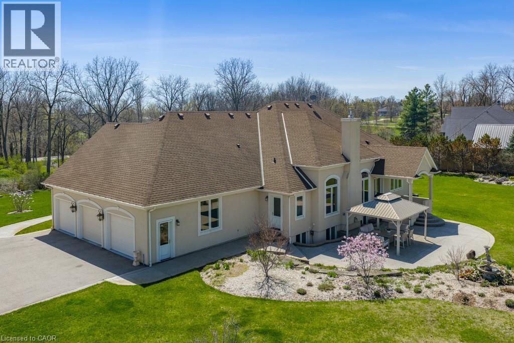 












365 ROBINSON Road

,
Brantford,




Ontario
N3T0L7

