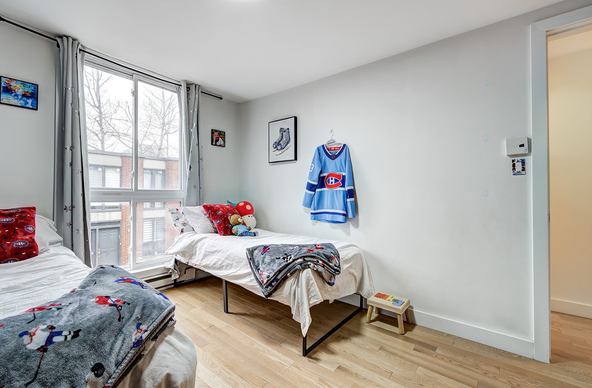 









5670


Ch. Merrimac

,
Côte-Saint-Luc,




QC
H4W1S6

