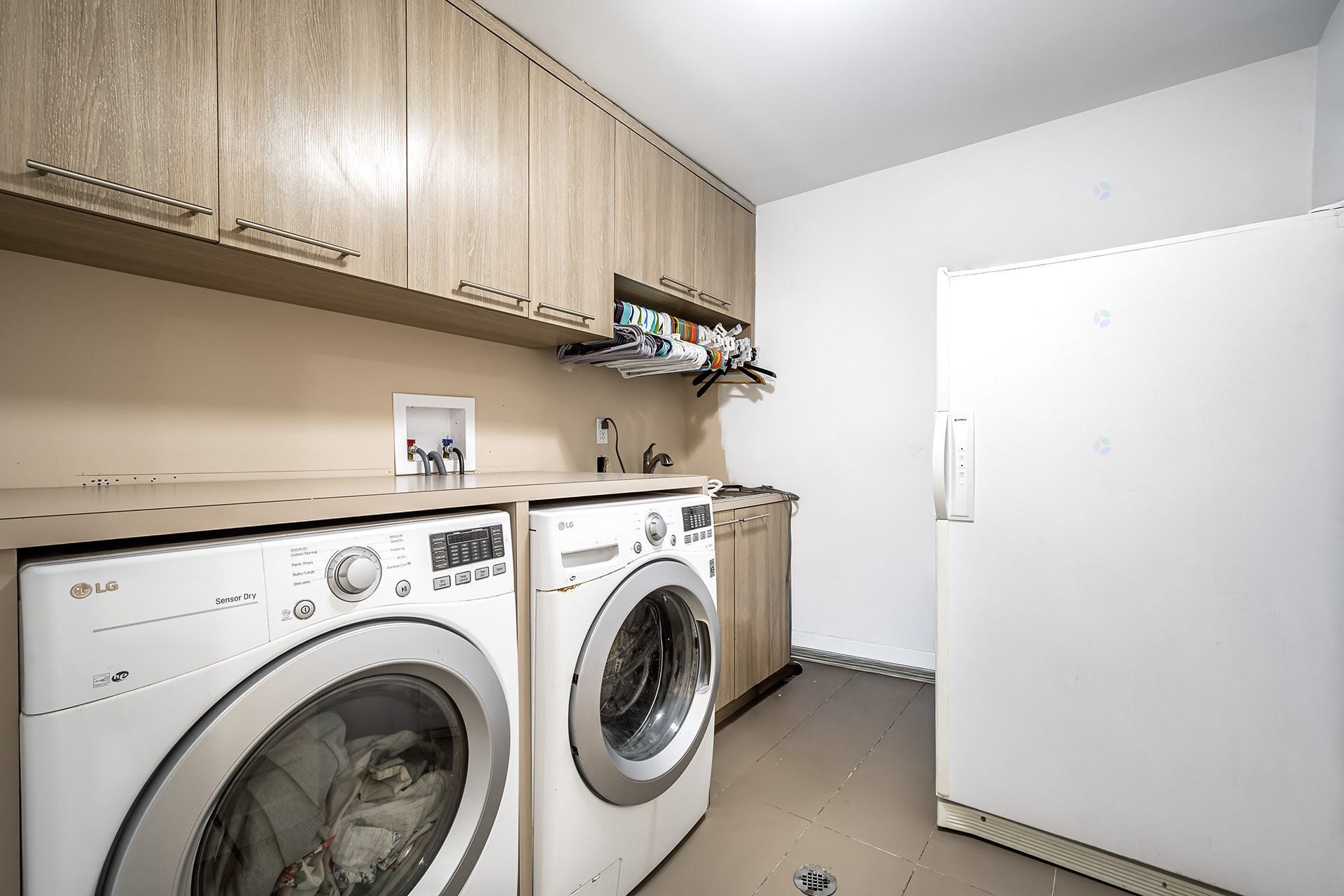 









5670


Ch. Merrimac

,
Côte-Saint-Luc,




QC
H4W1S6

