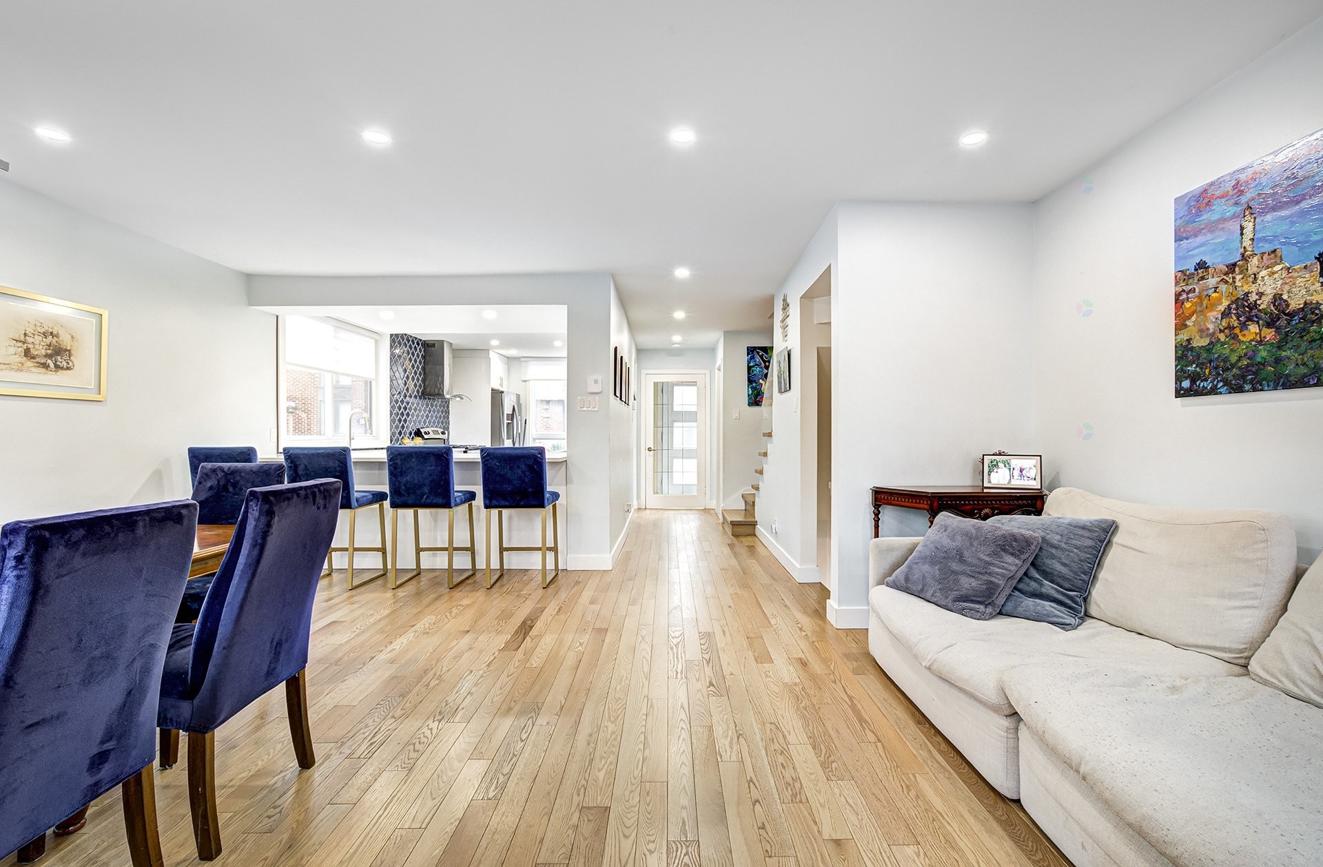 









5670


Ch. Merrimac

,
Côte-Saint-Luc,




QC
H4W1S6

