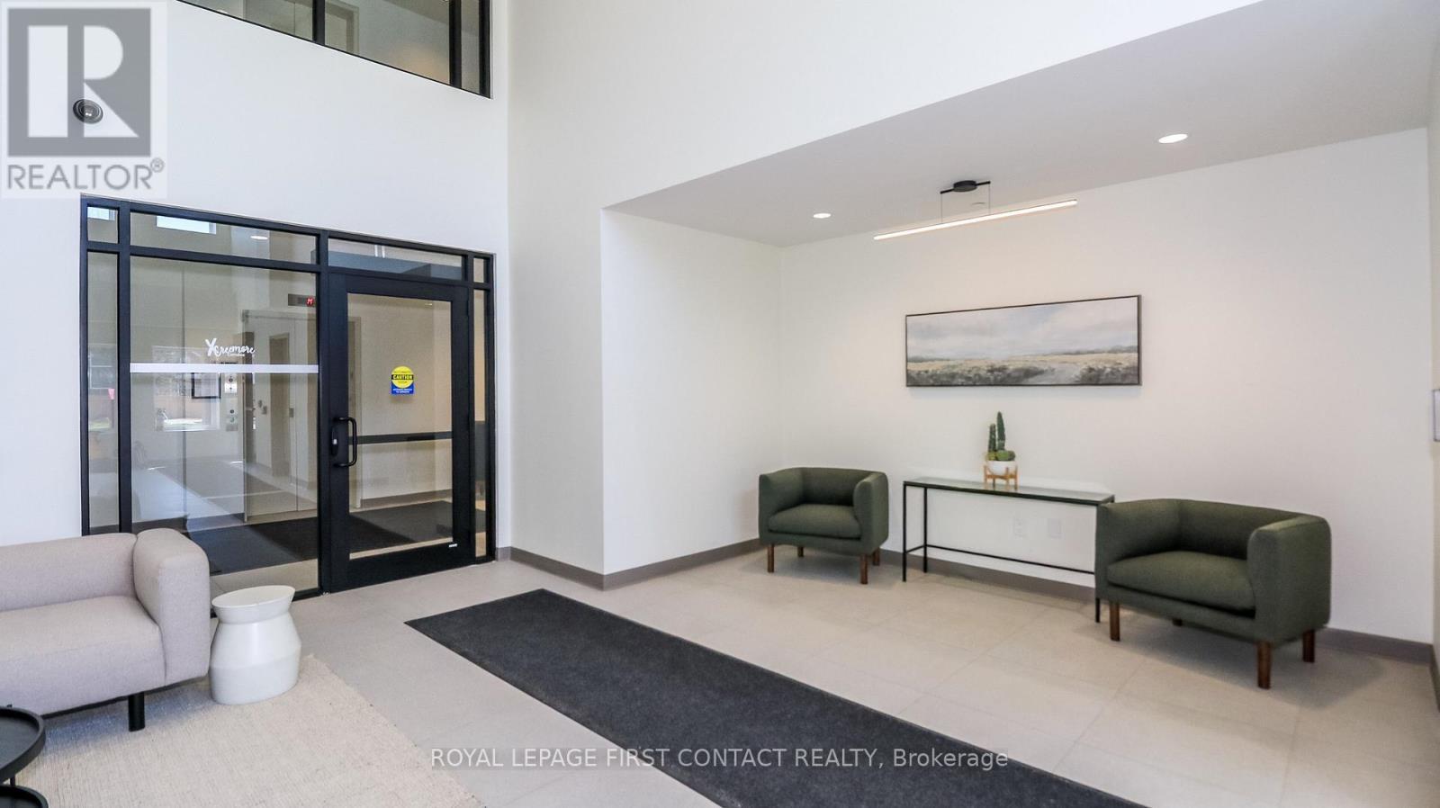 












210 - 121 MARY STREET

,
Clearview,




Ontario
L0M1G0

