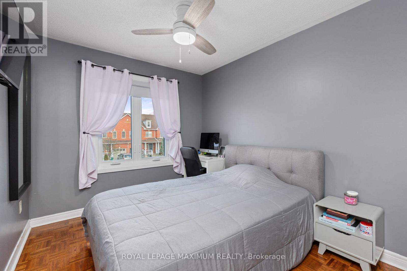 












52 POTTERY PLACE

,
Vaughan,




Ontario
L4L9H6


