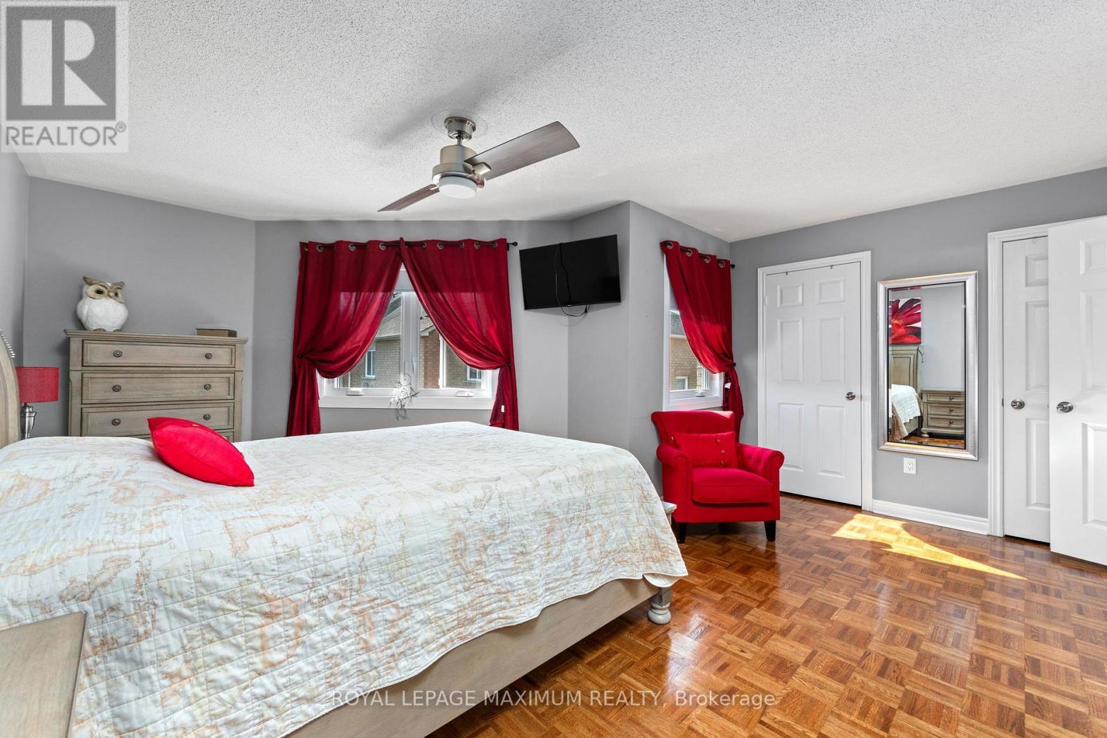 












52 POTTERY PLACE

,
Vaughan,




Ontario
L4L9H6

