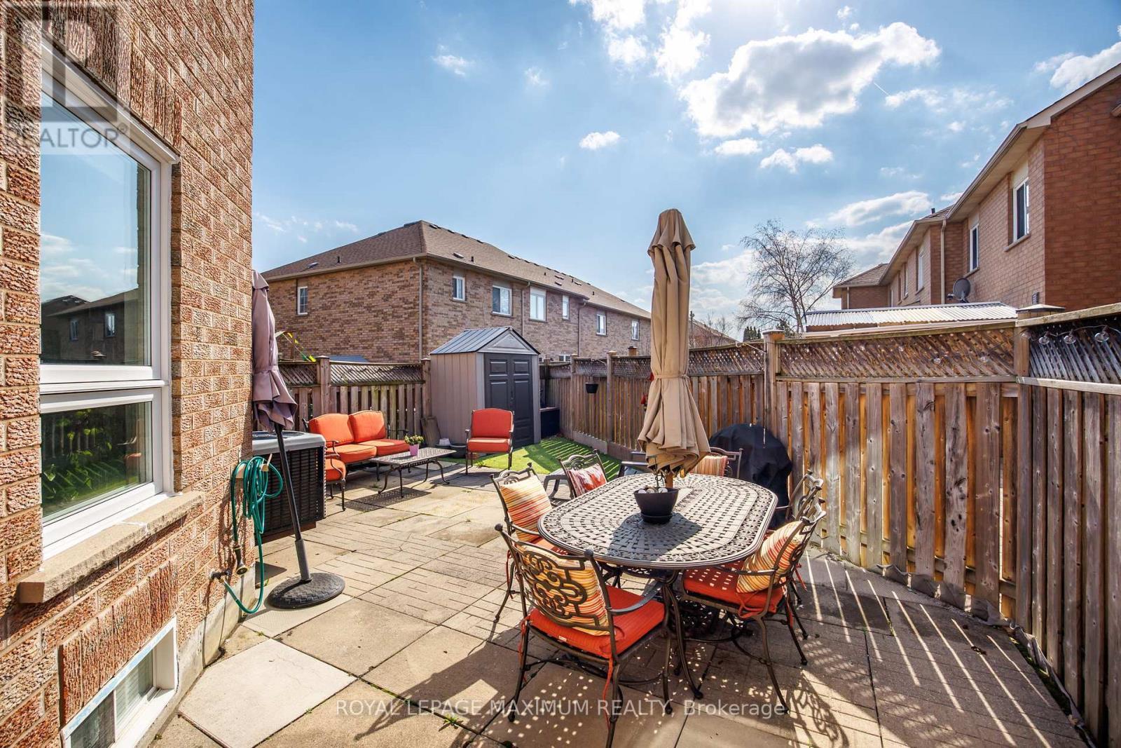 












52 POTTERY PLACE

,
Vaughan,




Ontario
L4L9H6

