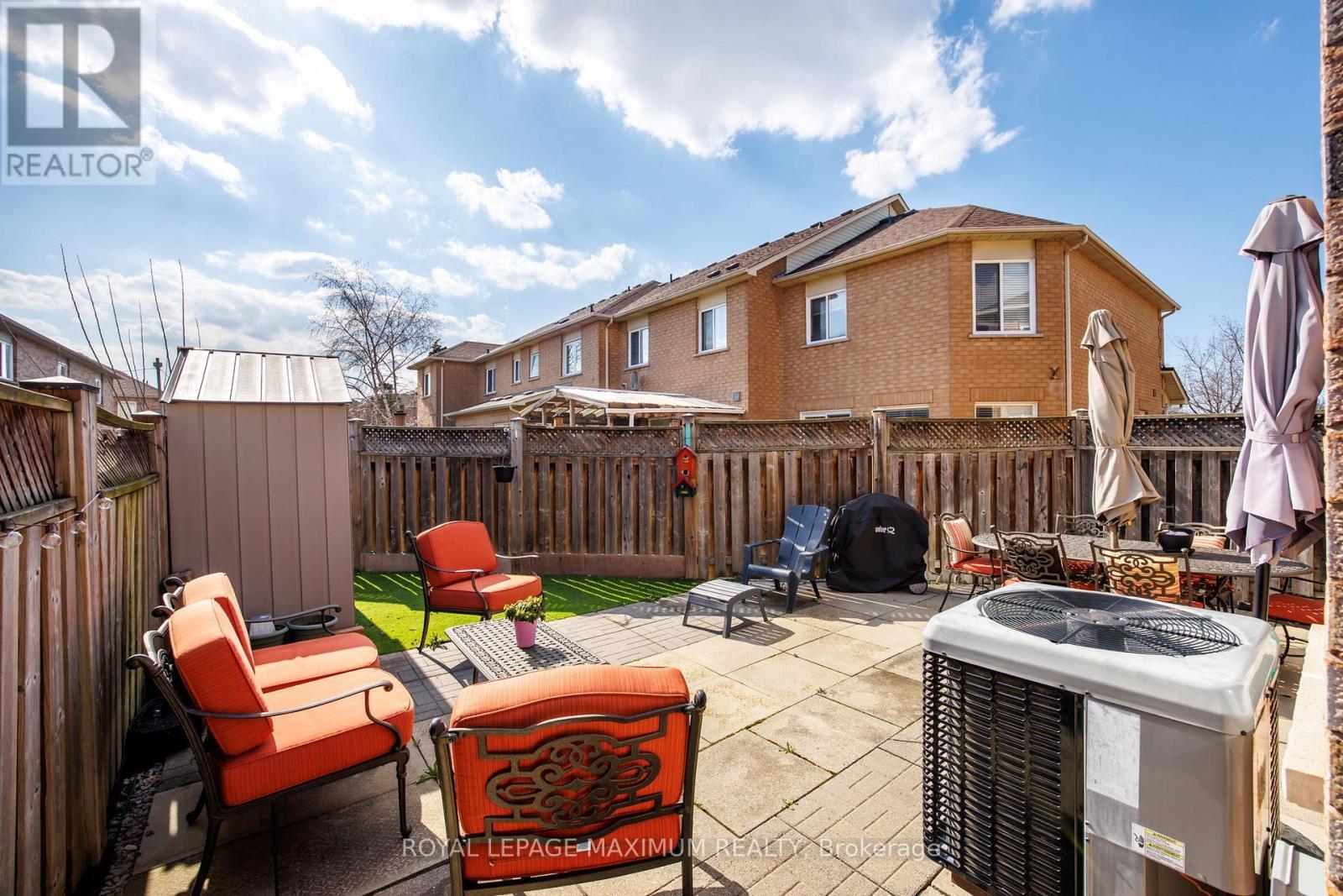 












52 POTTERY PLACE

,
Vaughan,




Ontario
L4L9H6

