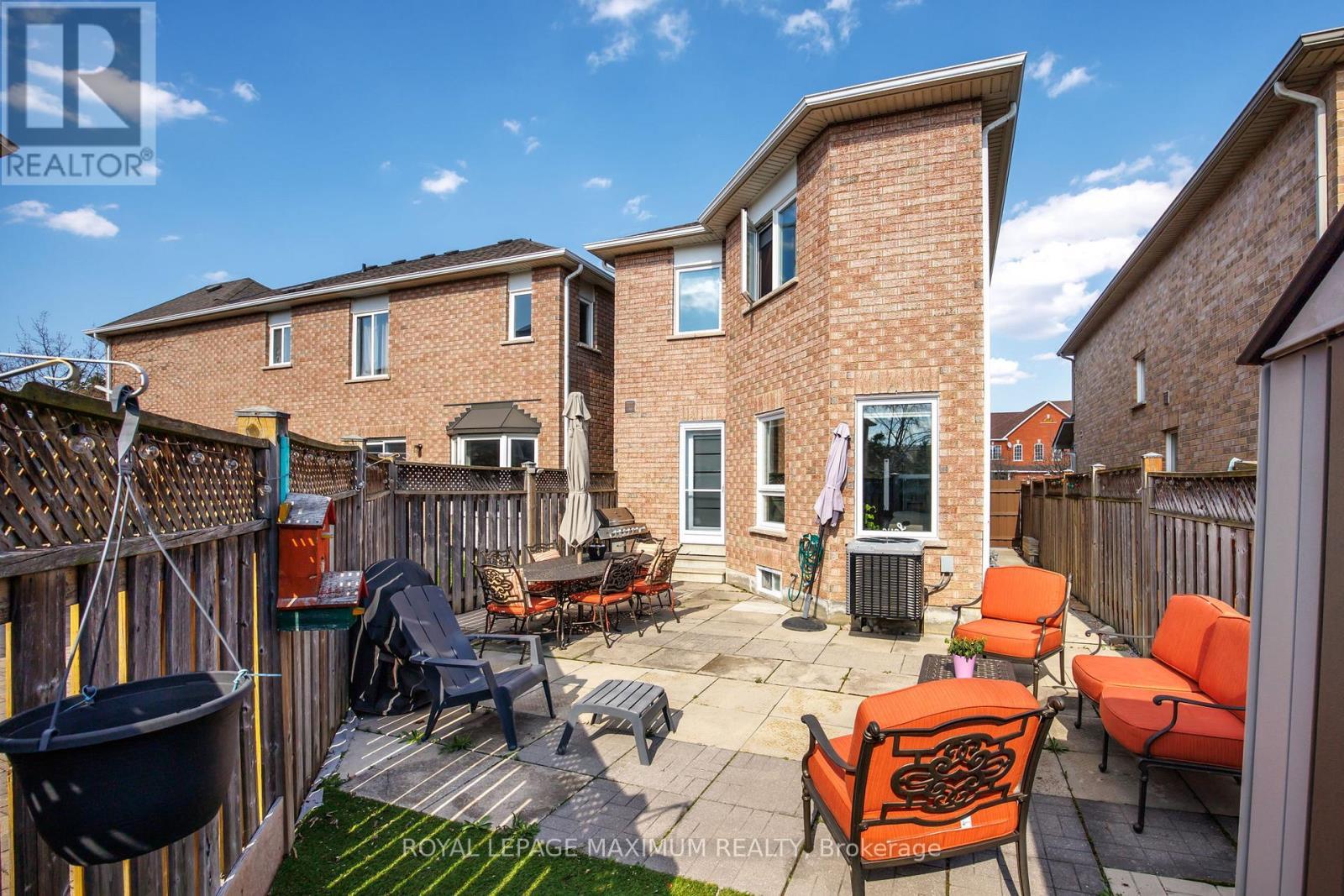 












52 POTTERY PLACE

,
Vaughan,




Ontario
L4L9H6

