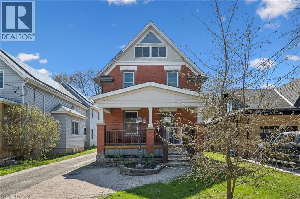 












115 ALLEN Street E

,
Waterloo,




Ontario
N2J1J5

