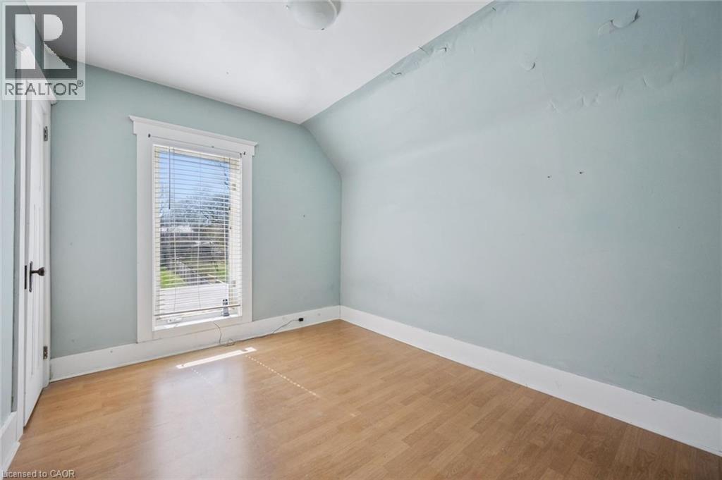 












115 ALLEN Street E

,
Waterloo,




Ontario
N2J1J5

