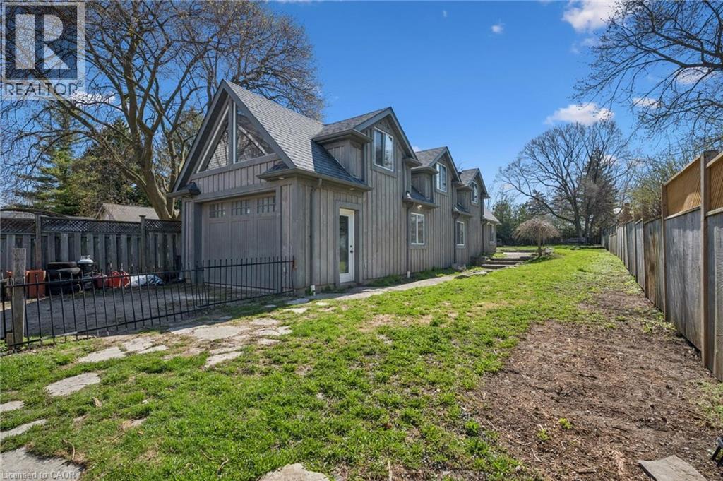 












115 ALLEN Street E

,
Waterloo,




Ontario
N2J1J5

