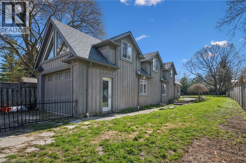 












115 ALLEN Street E

,
Waterloo,




Ontario
N2J1J5

