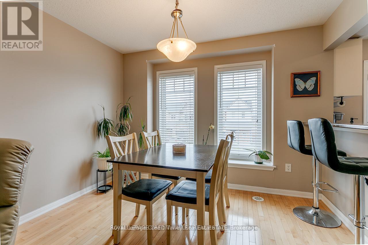 












888 FOWLES COURT

,
Milton (HA Harrison),




Ontario
L9T0Z8

