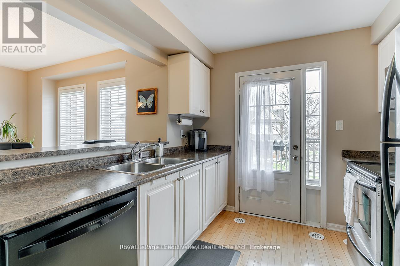 












888 FOWLES COURT

,
Milton (HA Harrison),




Ontario
L9T0Z8

