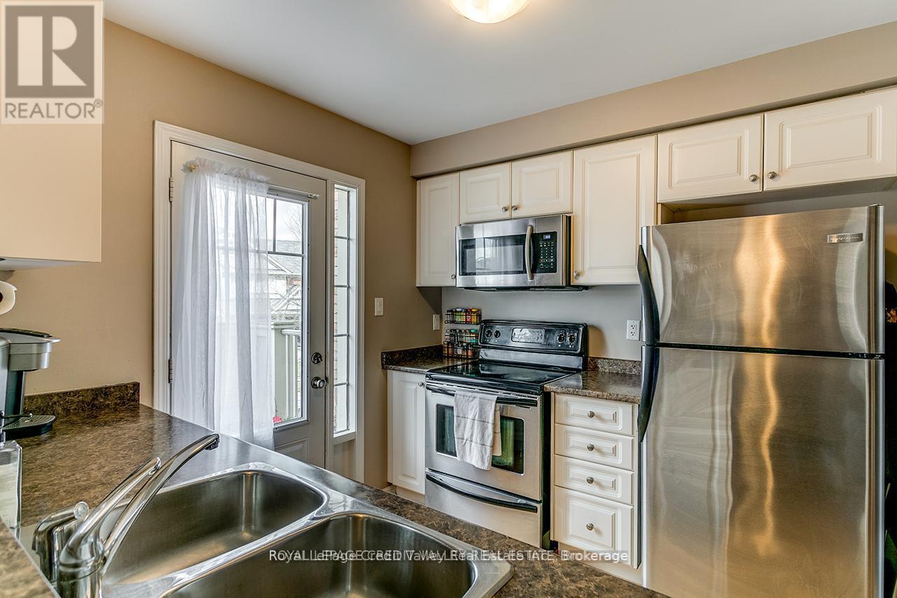 












888 FOWLES COURT

,
Milton (HA Harrison),




Ontario
L9T0Z8


