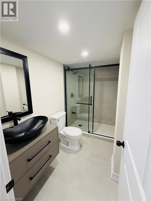 












494 WOODBINE Avenue Unit# Lower

,
Kitchener,




Ontario
N2R0A6

