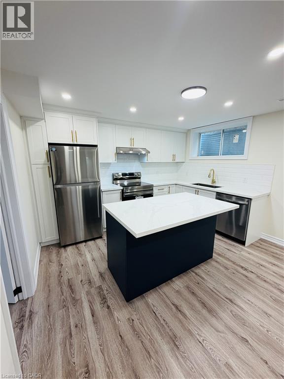 












494 WOODBINE Avenue Unit# Lower

,
Kitchener,




Ontario
N2R0A6

