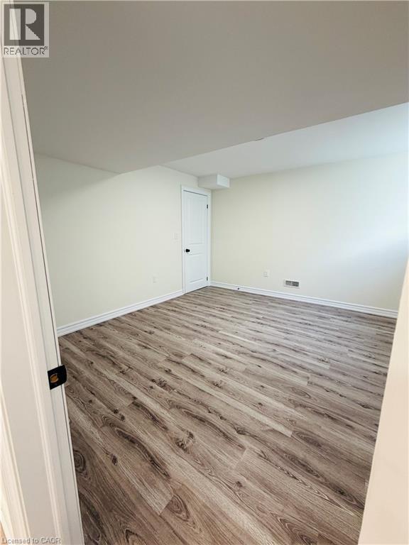 












494 WOODBINE Avenue Unit# Lower

,
Kitchener,




Ontario
N2R0A6

