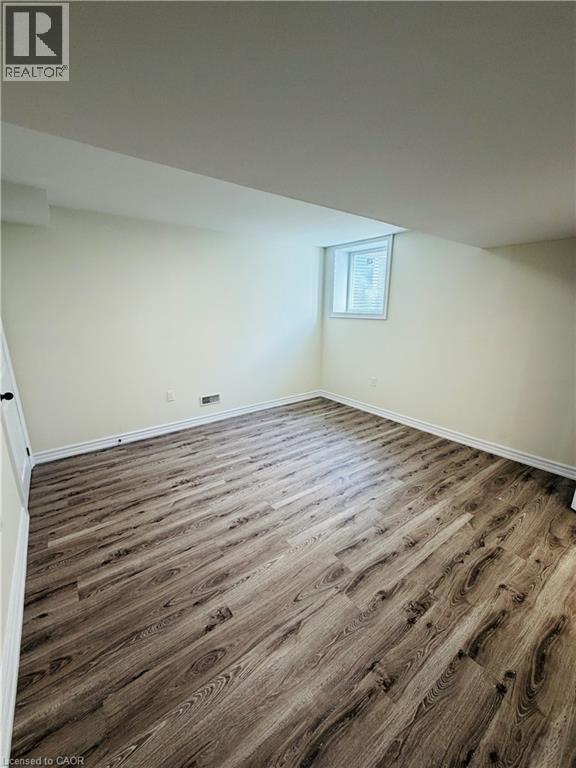 












494 WOODBINE Avenue Unit# Lower

,
Kitchener,




Ontario
N2R0A6


