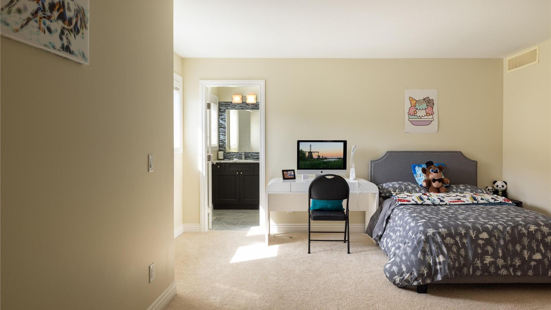 









1010


Lamont

Court,
Kelowna,




BC
V1W 5J1

