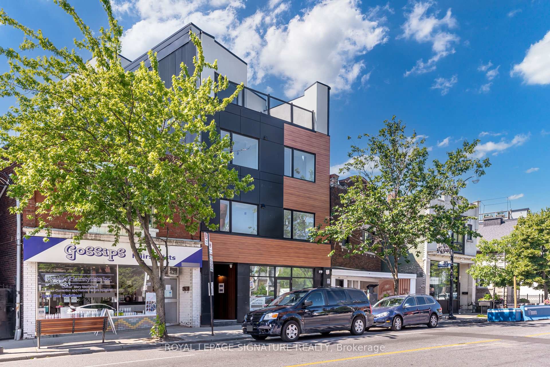 









3039


Dundas

Street West, 6,
Toronto,




ON
M6P 1Z5

