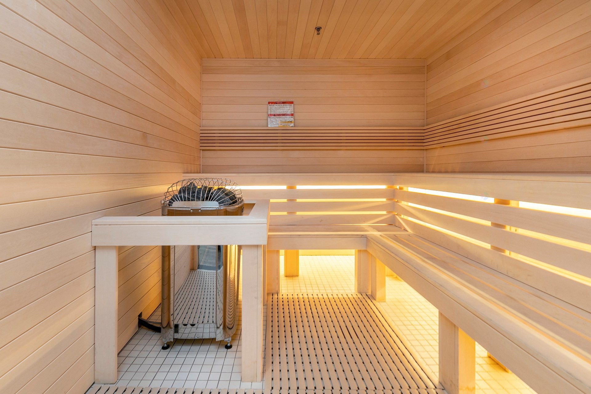 









6780


Boul. Newman

, 312,
Montréal (LaSalle),




QC
H8N0H5

