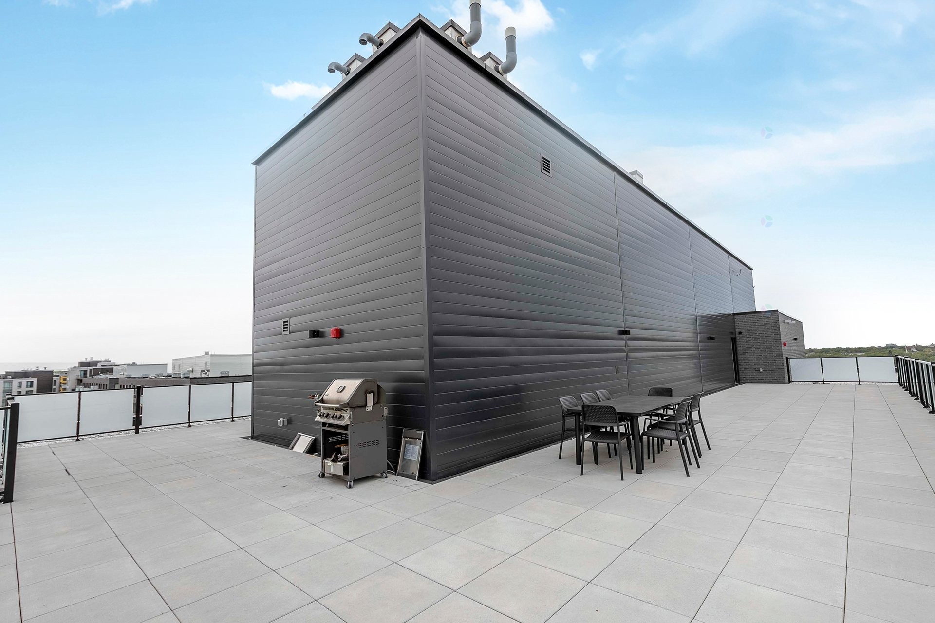 









6780


Boul. Newman

, 312,
Montréal (LaSalle),




QC
H8N0H5

