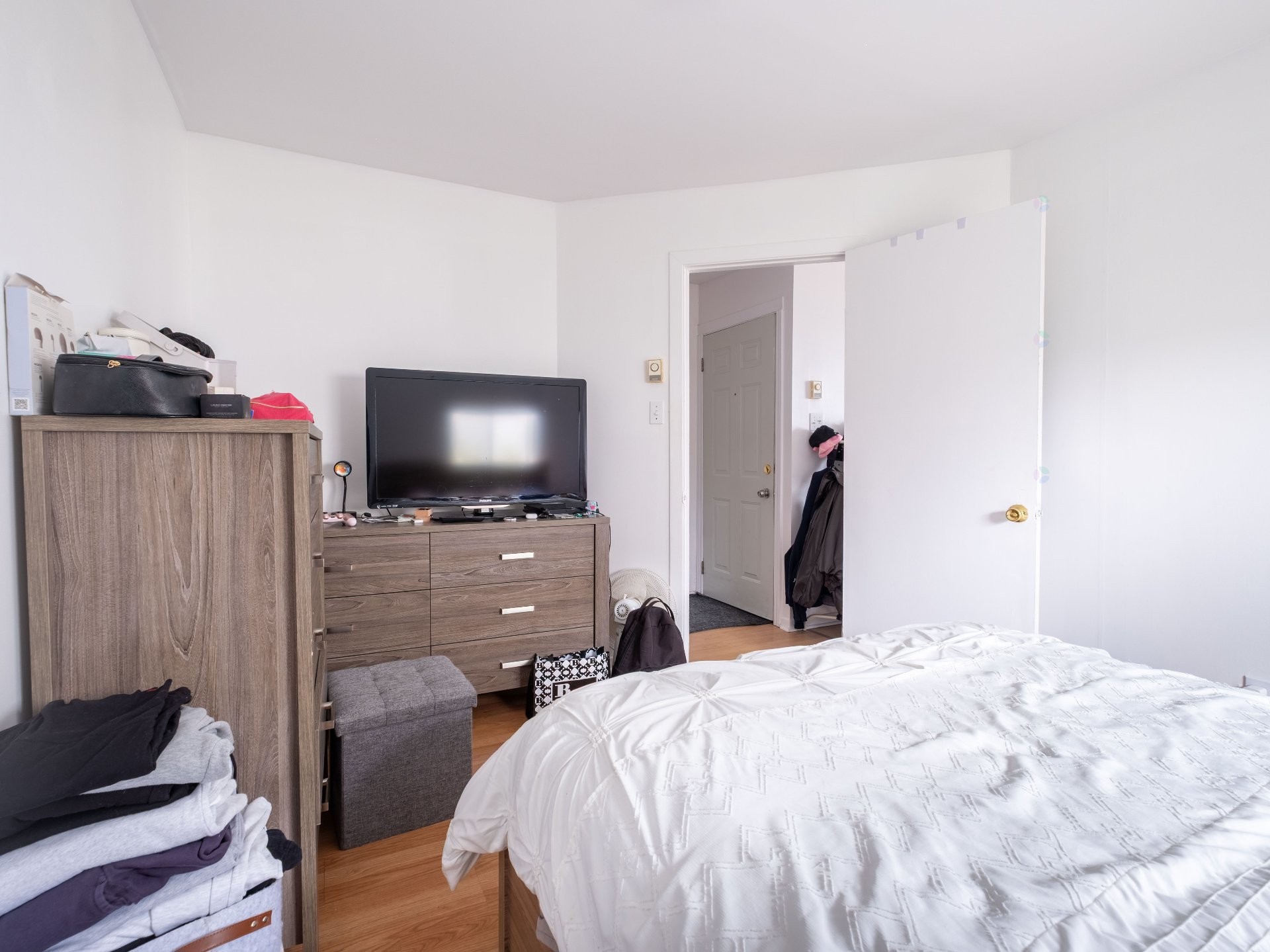 









72

 - 74B


Rue de la Rive

,
Sainte-Anne-de-Sorel,




QC
J3P1K2

