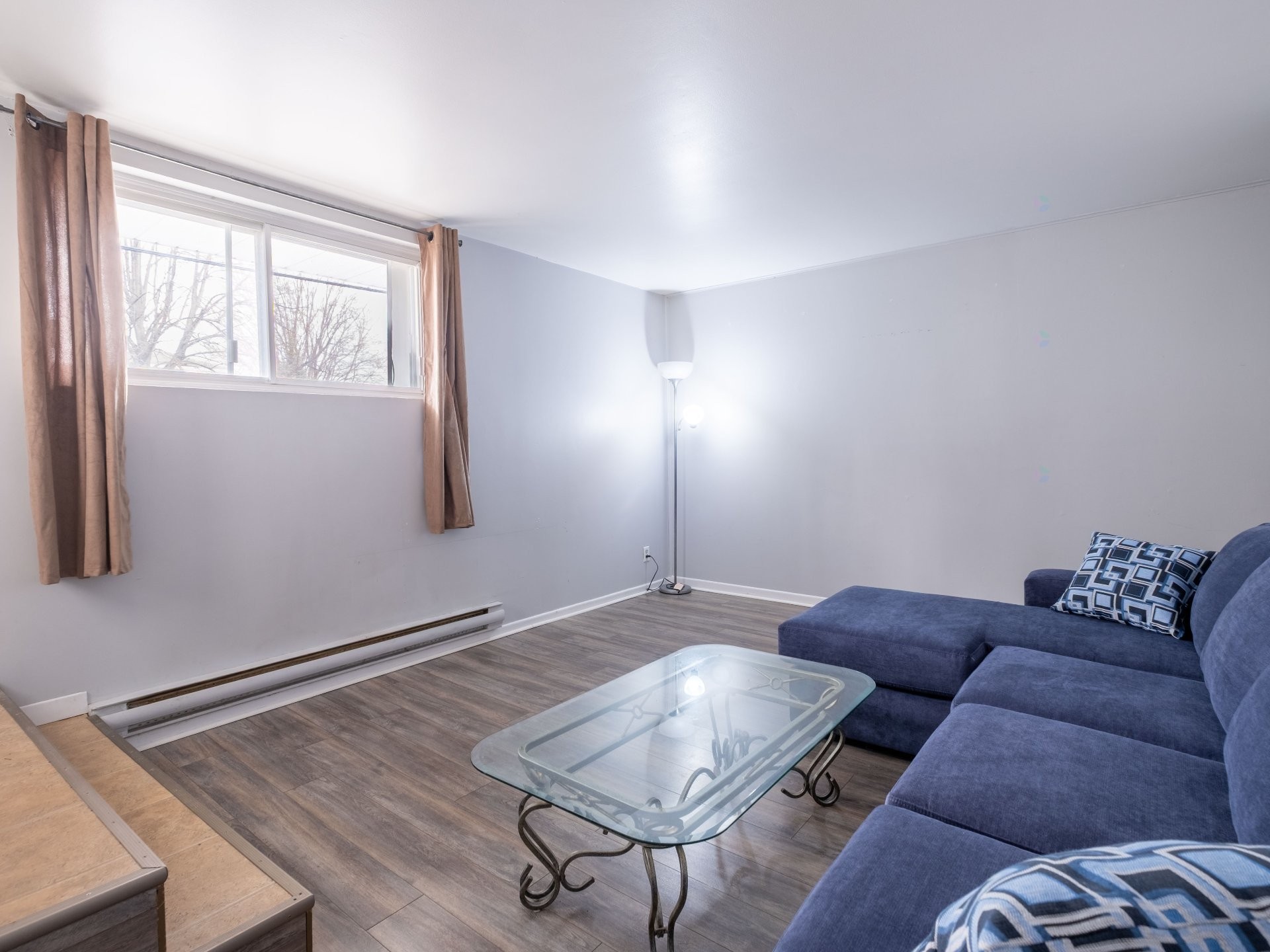 









72

 - 74B


Rue de la Rive

,
Sainte-Anne-de-Sorel,




QC
J3P1K2

